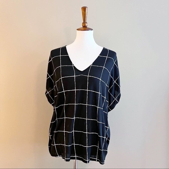 Vince White/Black Windowpane Plaid Casual Fit Knit Dolman Sleeve Top - Picture 3 of 7